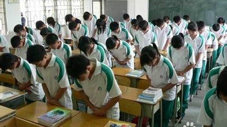 高一班级活动设计方案：告别“走过场”，用3个板块把班级凝聚力做到全校羡慕